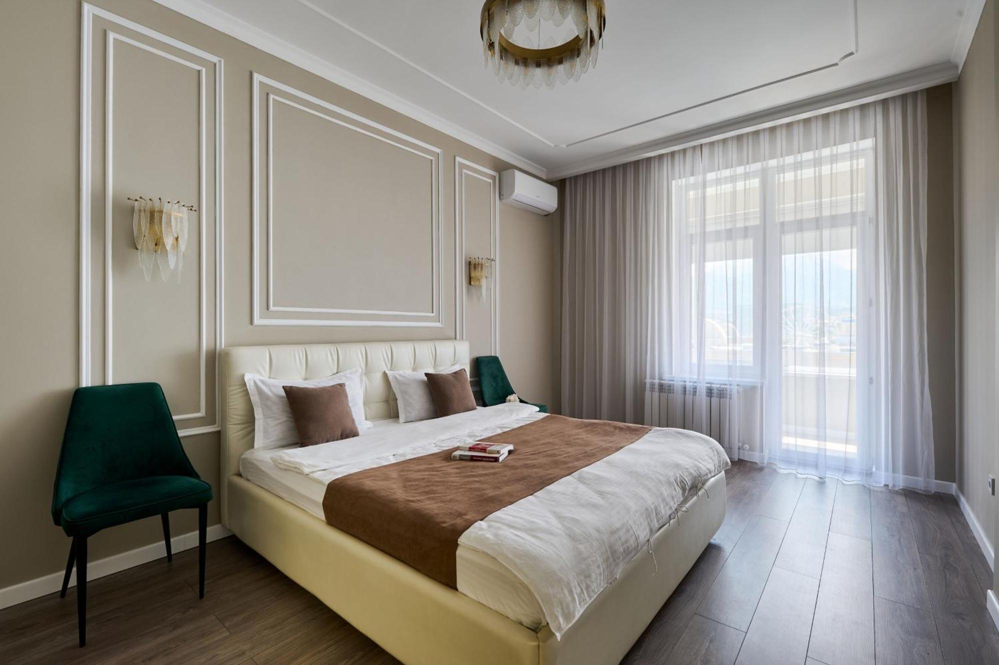 Five Business-Class Rooms In R-House Near Mega Center Алма Ата Екстериор снимка