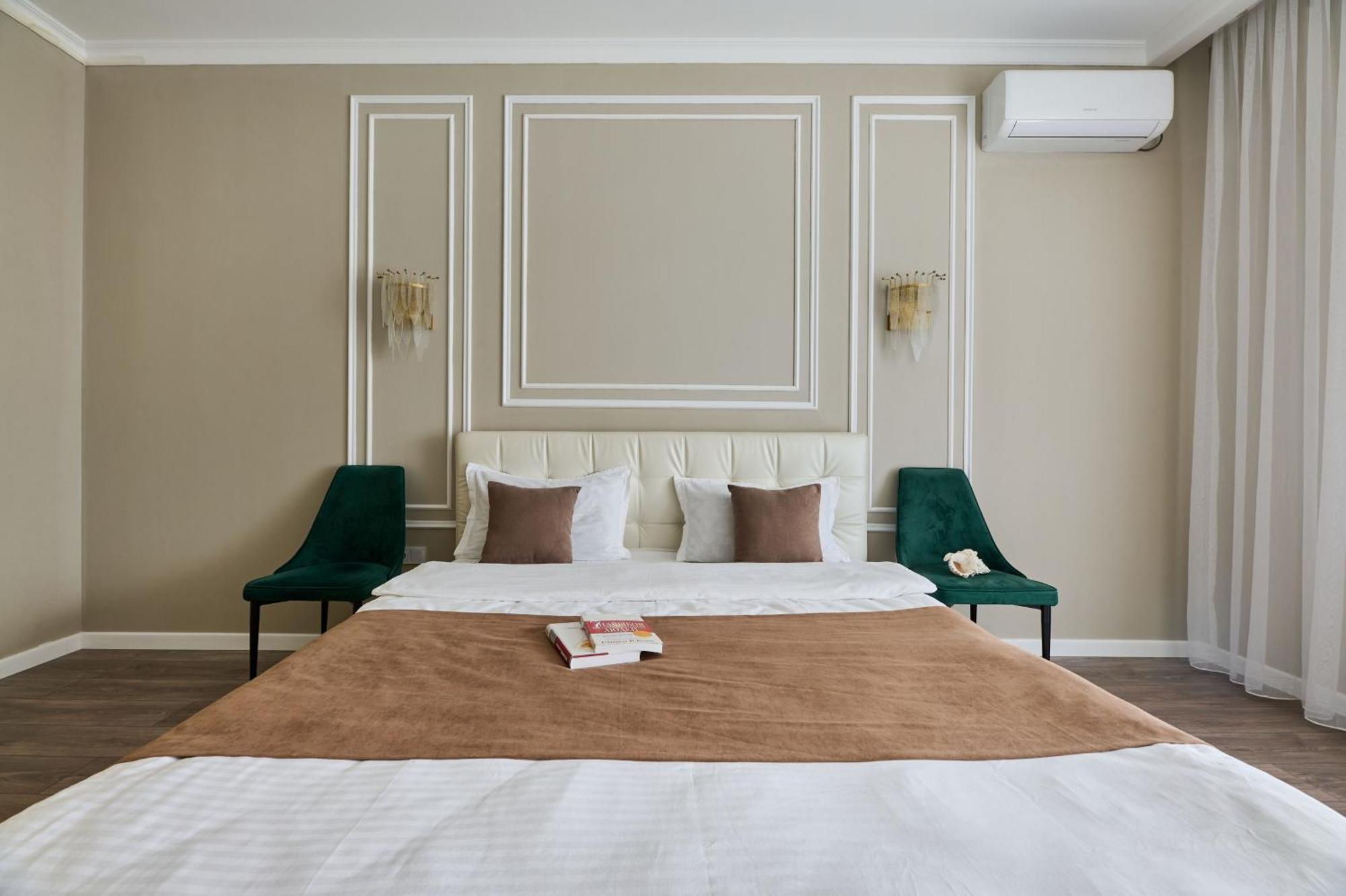 Five Business-Class Rooms In R-House Near Mega Center Алма Ата Екстериор снимка