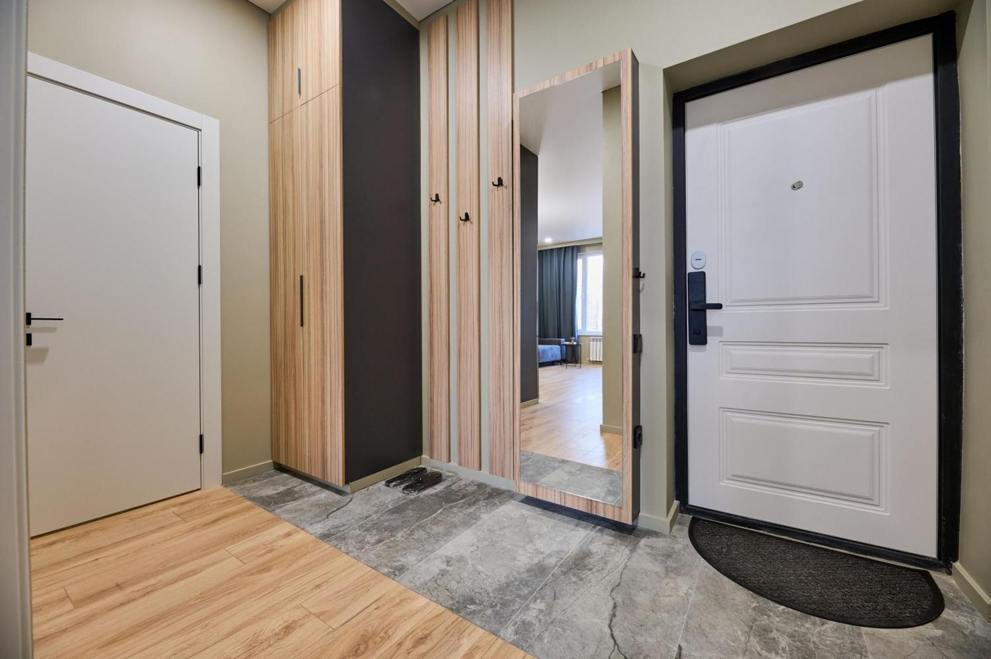 Five Business-Class Rooms In R-House Near Mega Center Алма Ата Екстериор снимка